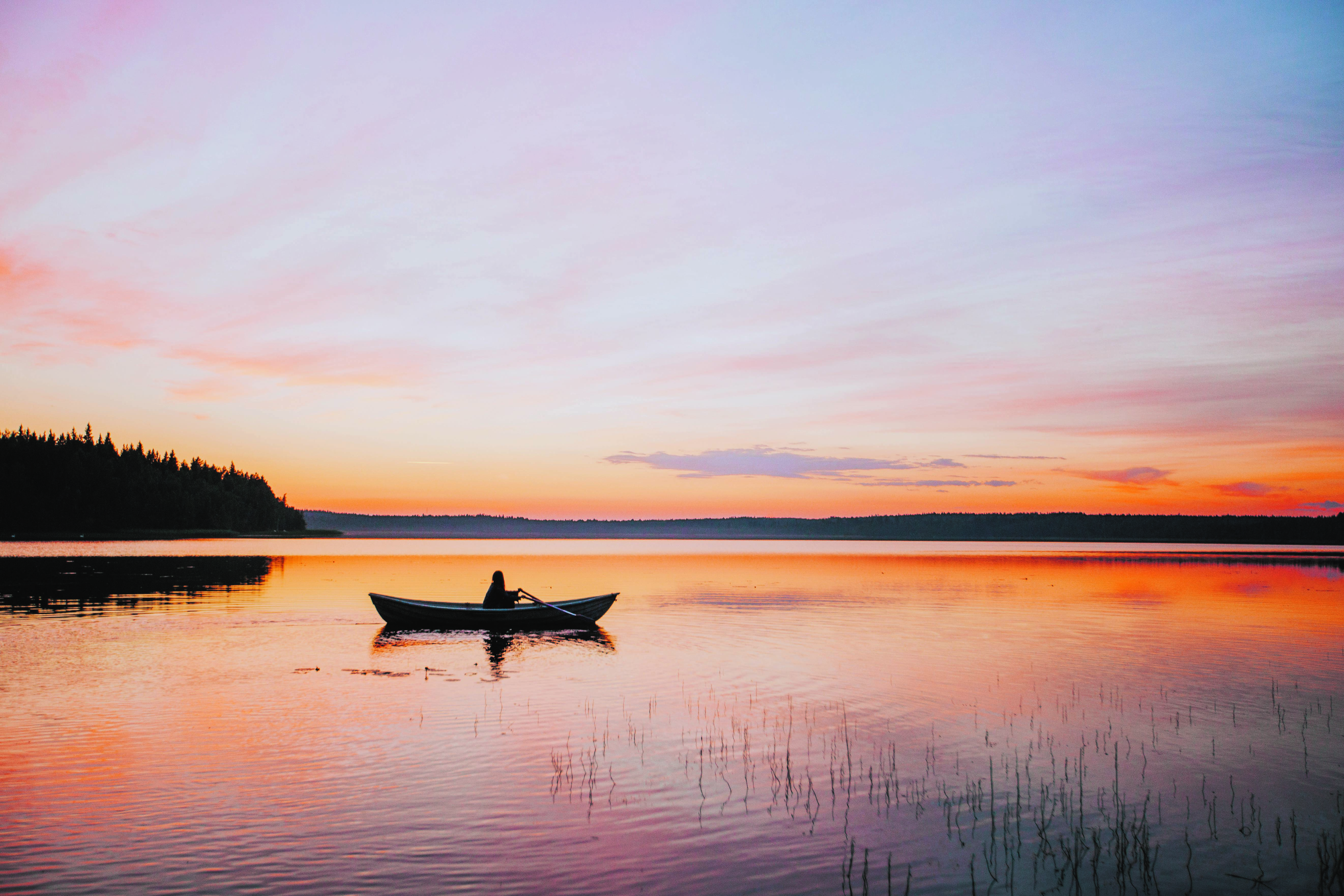 The best places to see the midnight sun