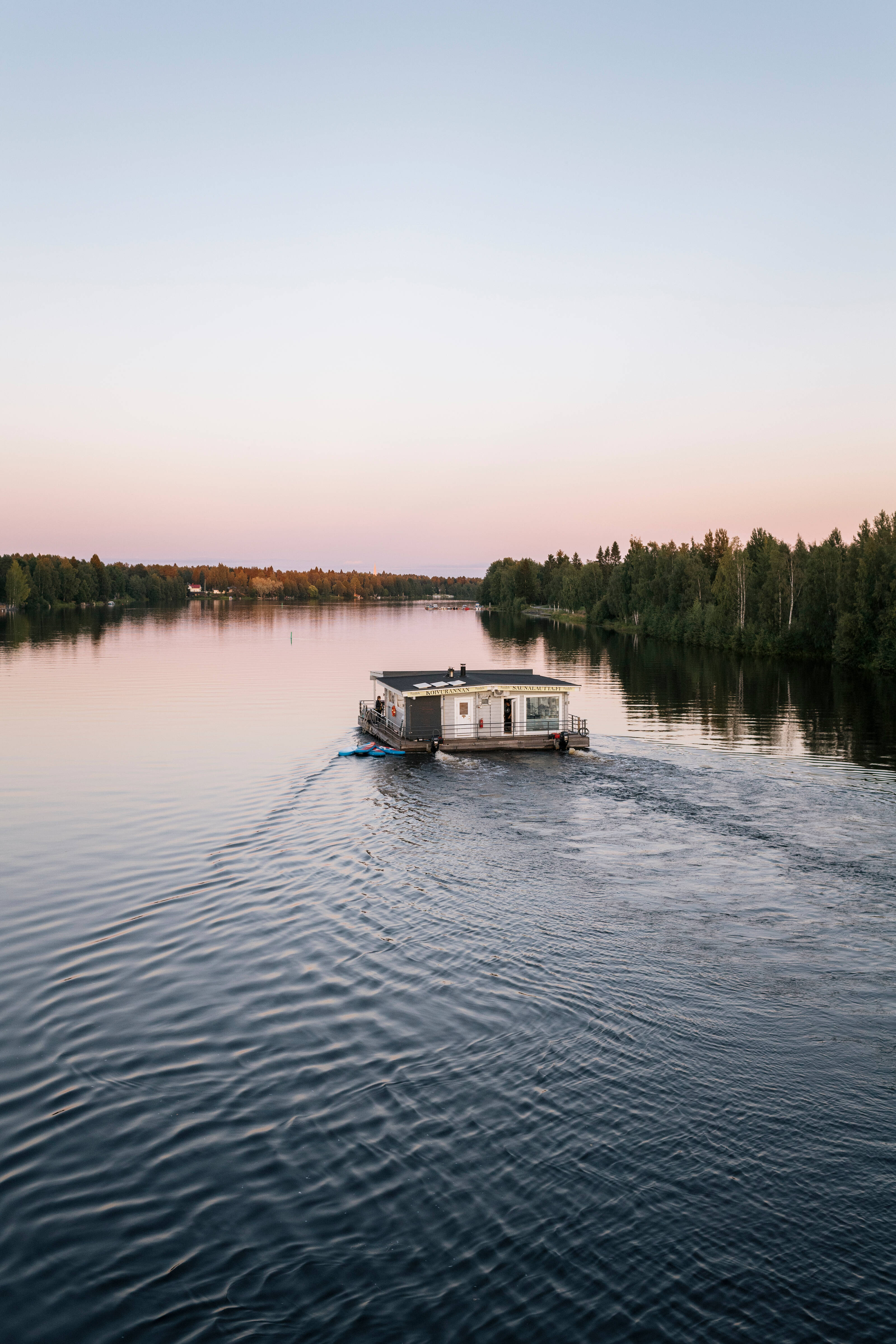 Floating sauna in Oulu.